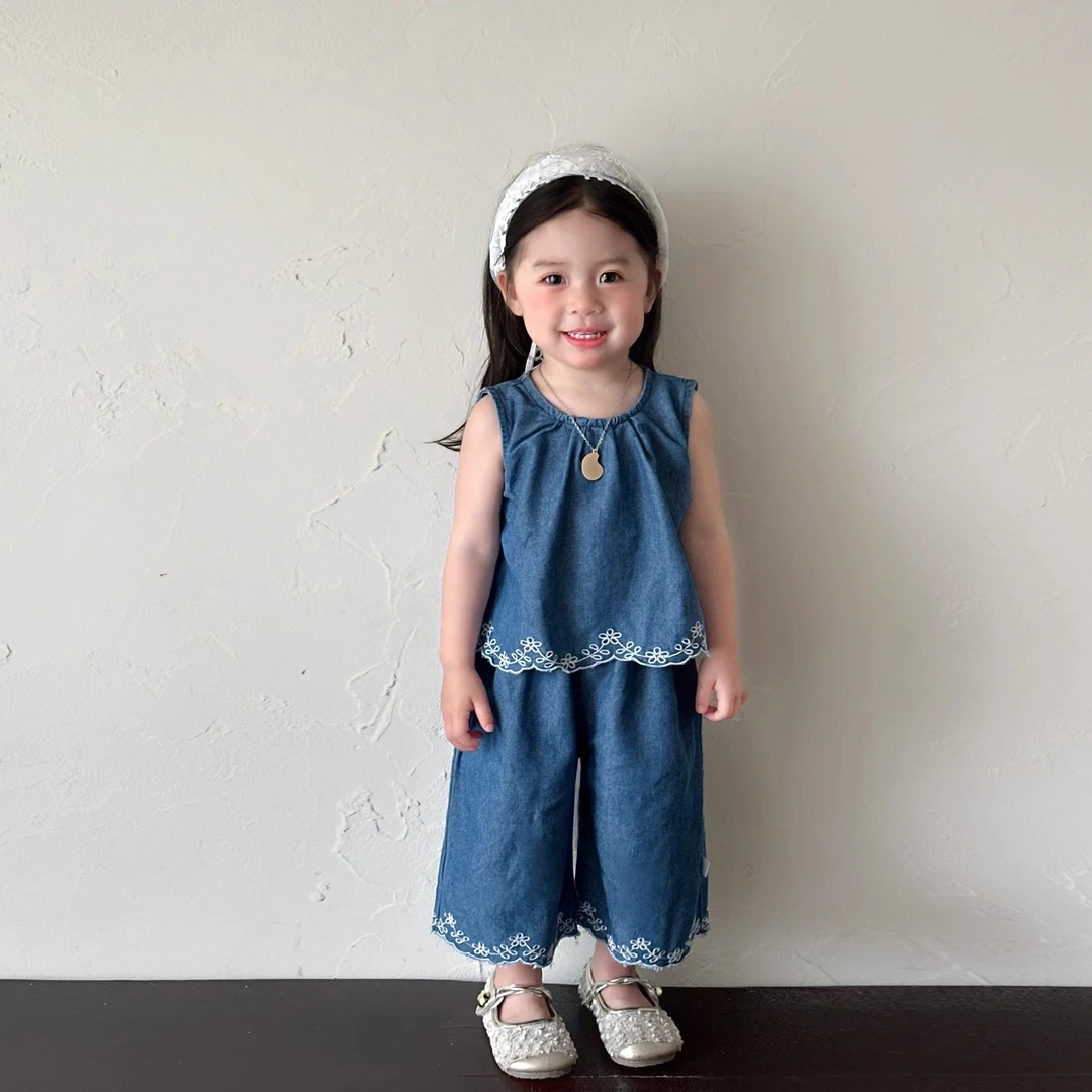 女童夏套装2025新款背心直筒裤宝宝夏季衣服洋气无袖上衣防蚊裤