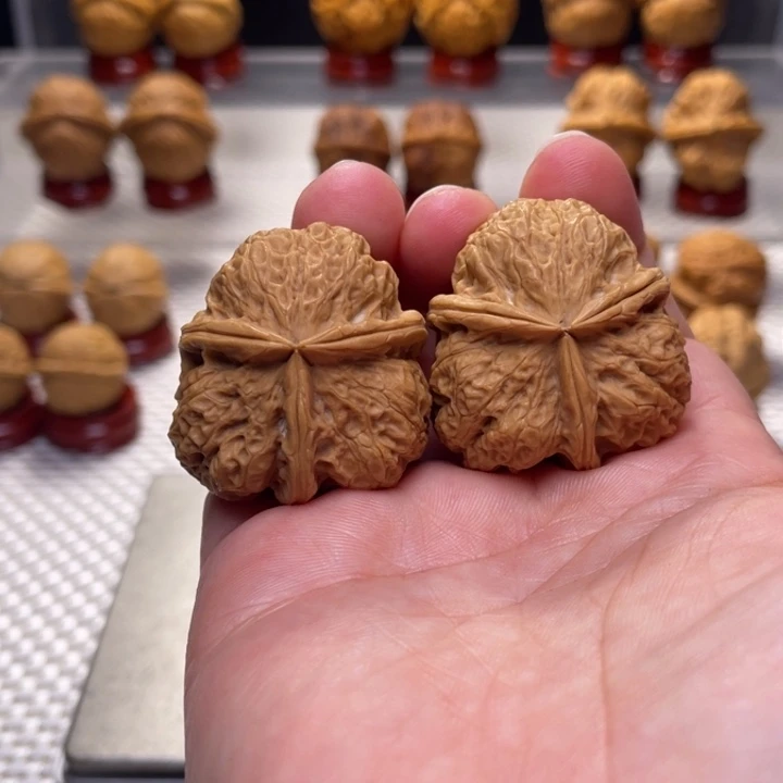 文玩核桃把件17小磐石