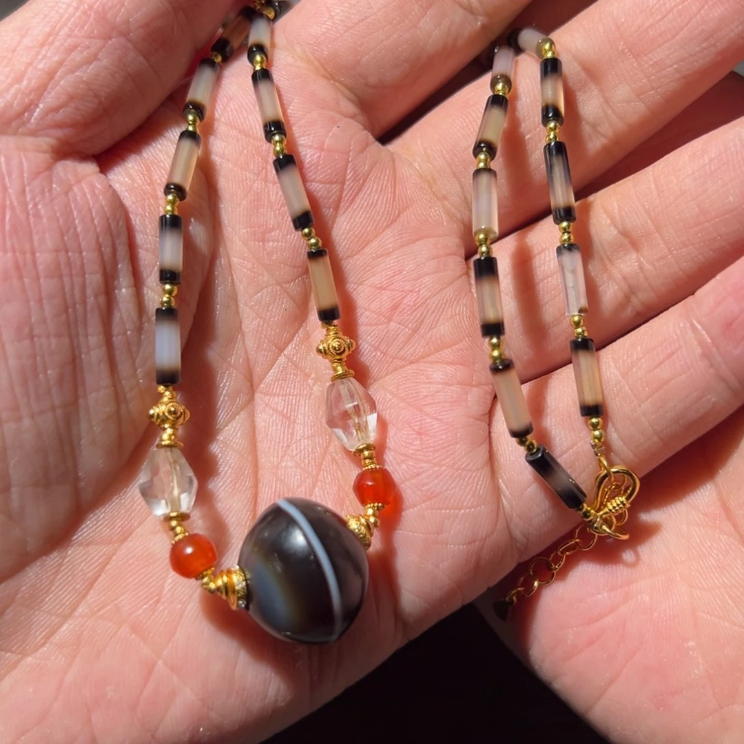 玛瑙/玉髓颈饰未镶嵌