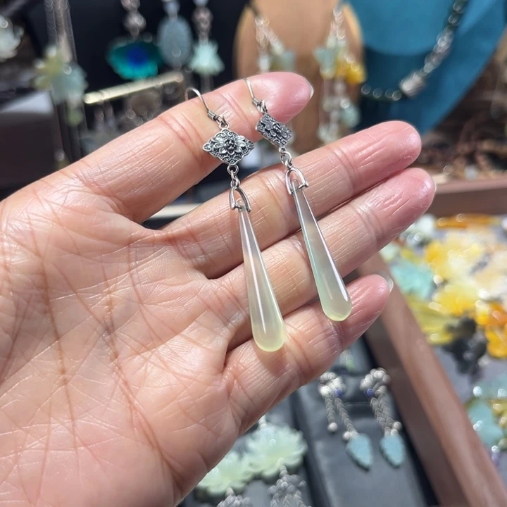 蛇纹石玉银S925镶嵌耳饰