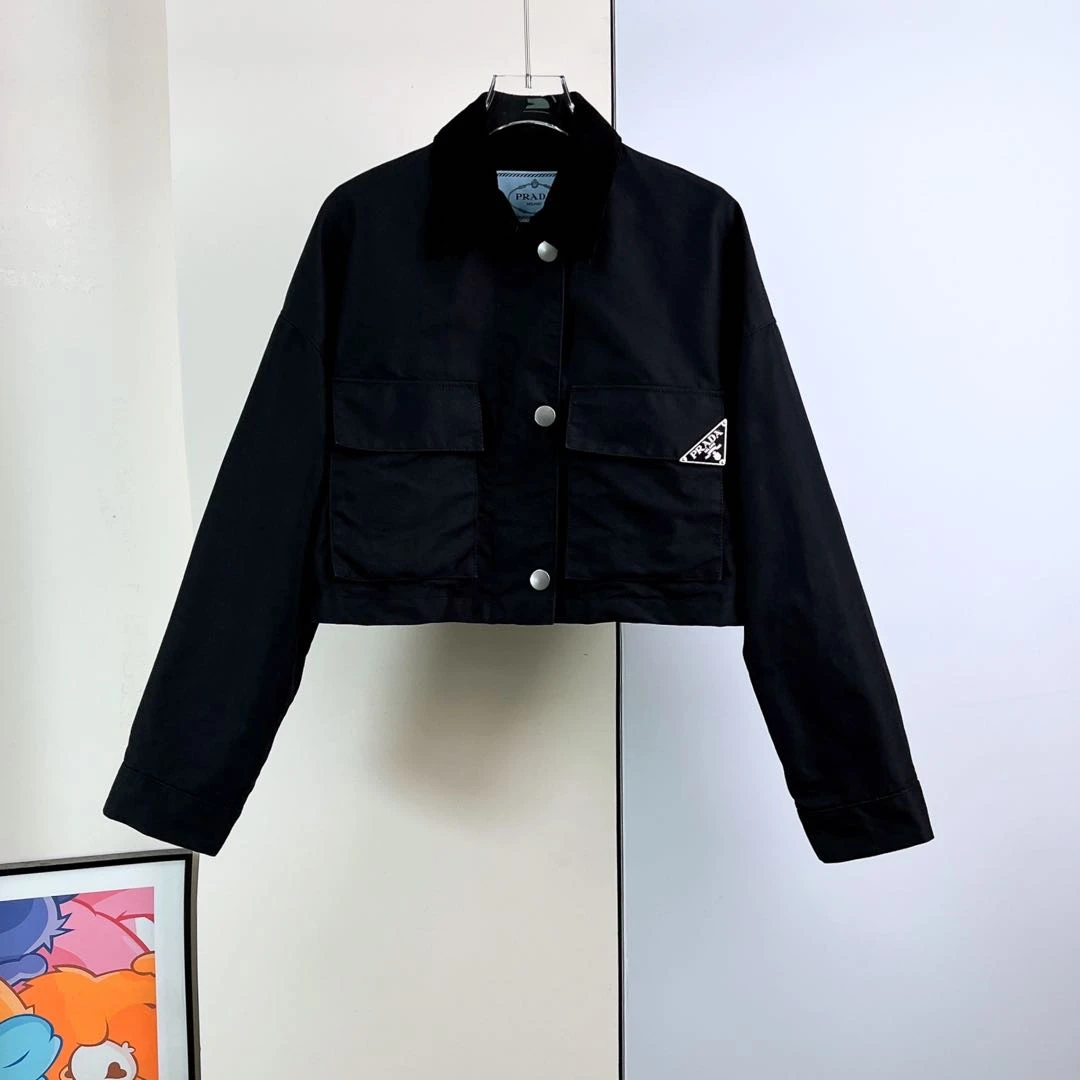 99新/Prada /外套 /36码/Xspa9204