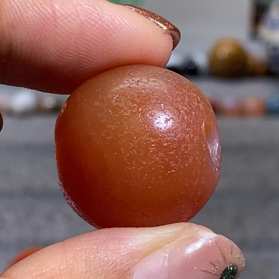鲁***仰玛瑙/玉髓合金颈饰