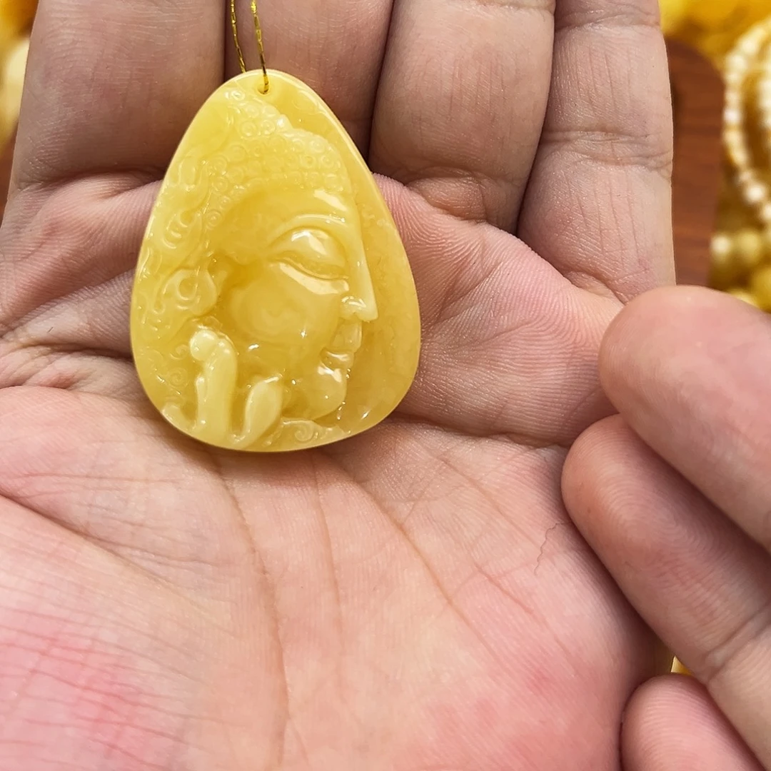 蜜蜡未镶嵌珠宝奇石