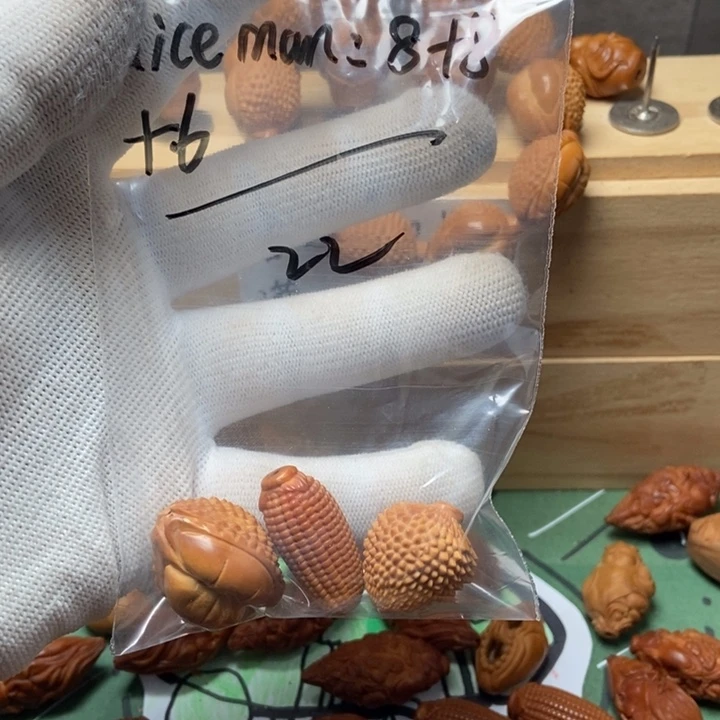 【闪购商品】吊坠橄榄核N****?橄榄核nice