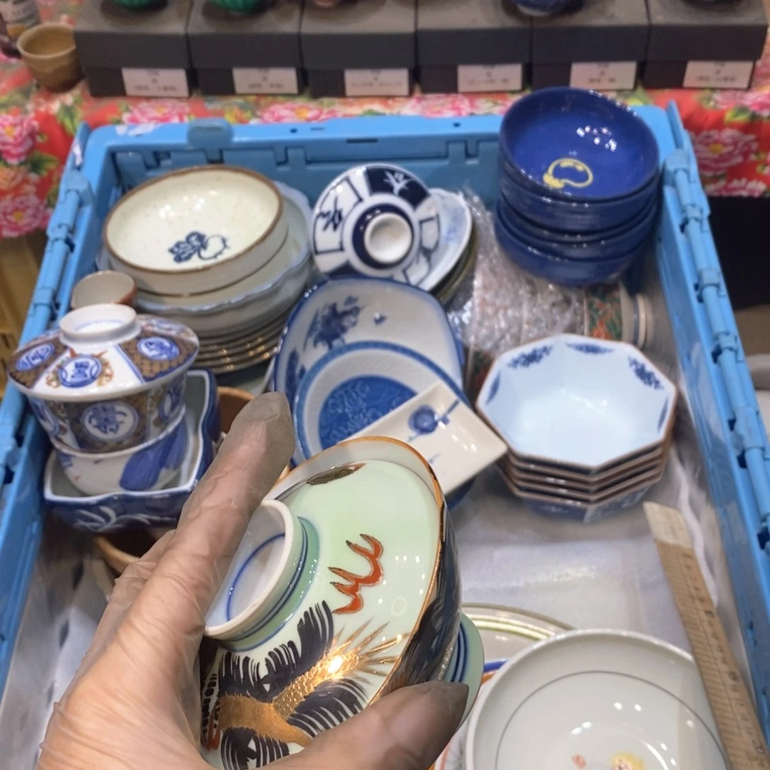 瓷片骄****p哈哈哈哈哈哈哈哈哈