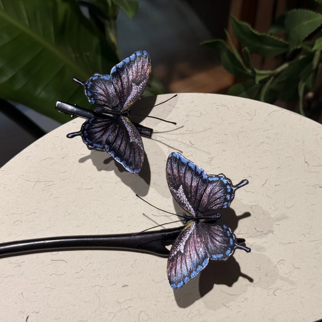 幻彩紫色颤颤蝶 发簪/边夹 手绘国风边夹发簪蝴蝶