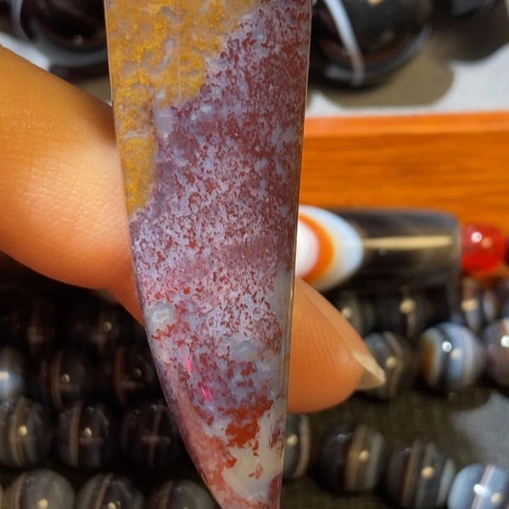 ****名未镶嵌颈饰玛瑙/玉髓