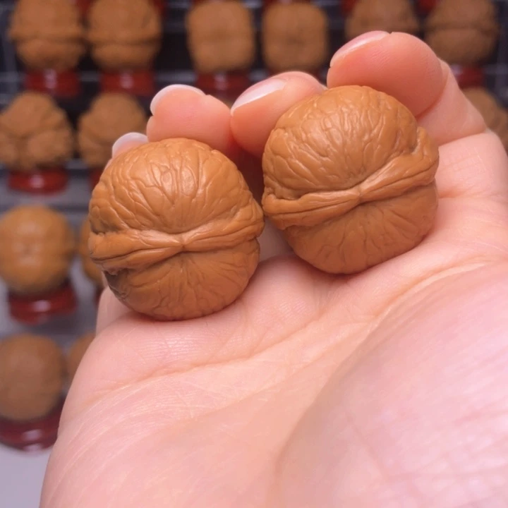 文玩核桃吊坠32皮皮球