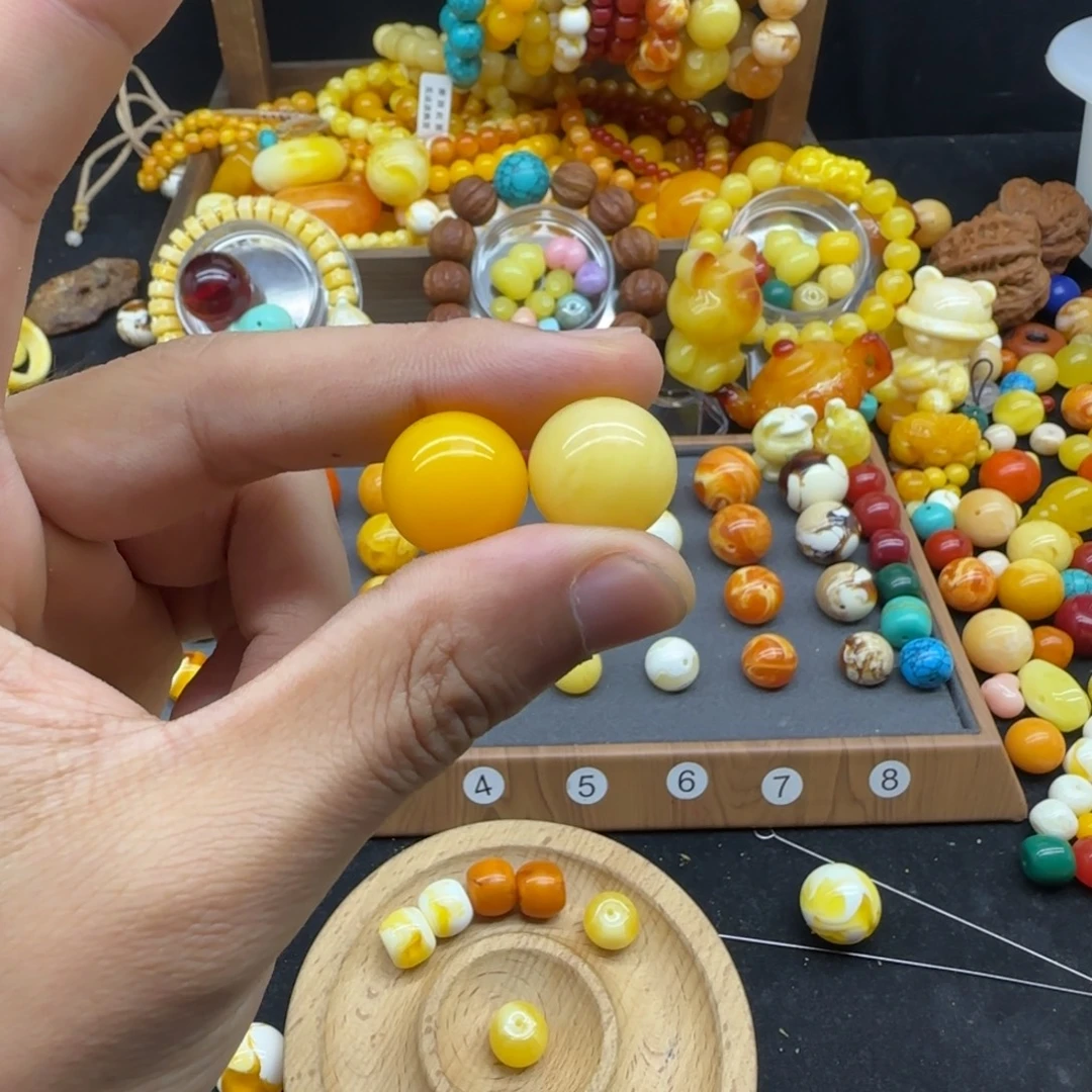 小***星琥珀未镶嵌颈饰16mm