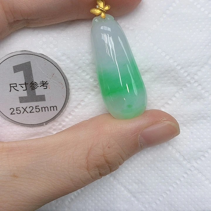 颈饰18K金镶嵌翡翠1234567889