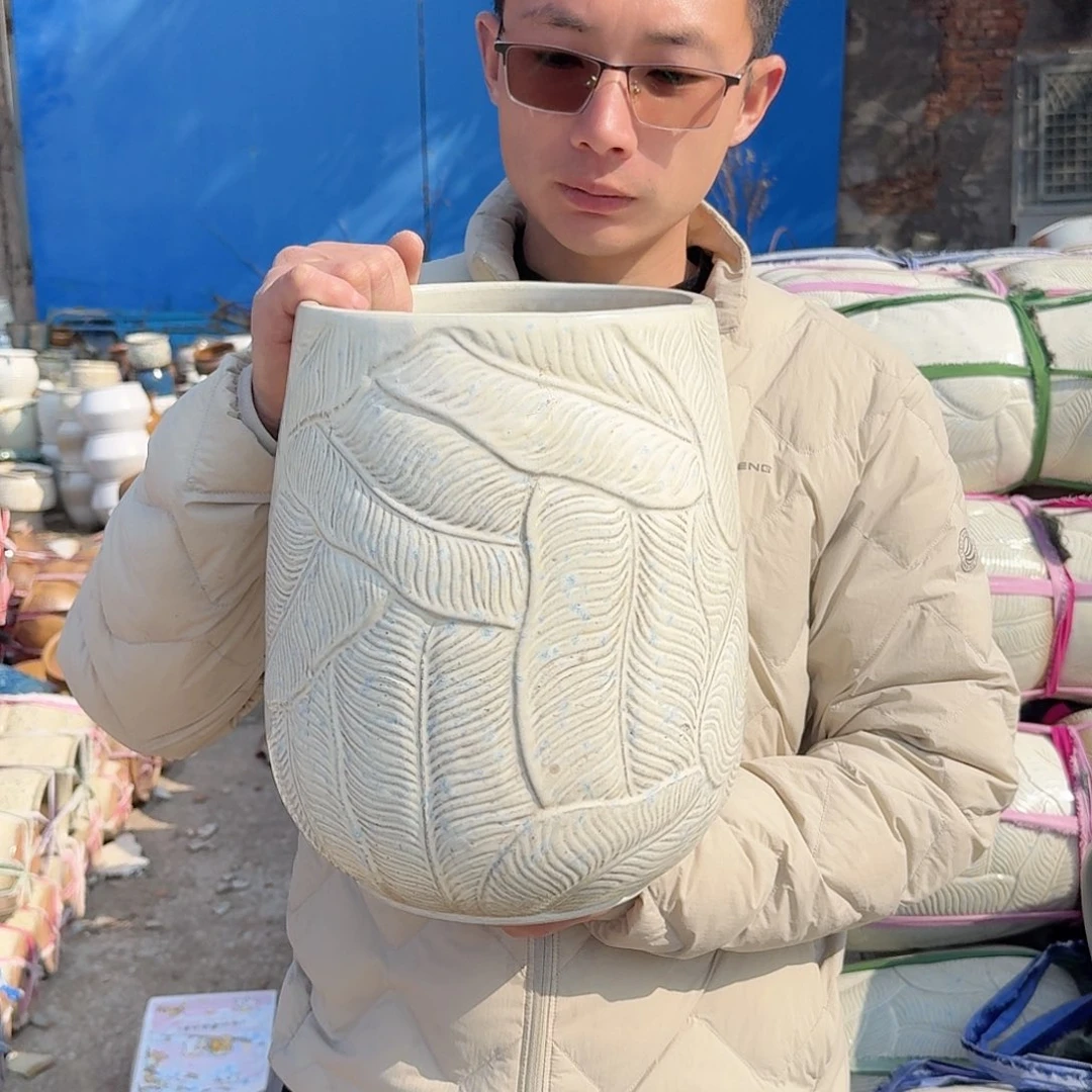 紫砂花盆口21高31（一个芭蕉叶白色