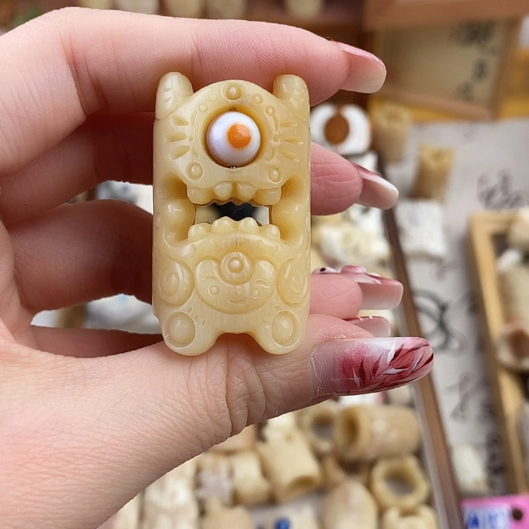 鹿骨把件小****熊M24马骨雕刻的吞金兽骨笛骨线福利不退换