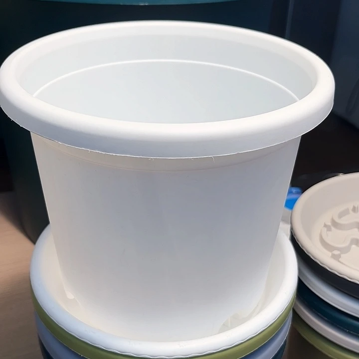 树脂四季盆3号白色10个，带托