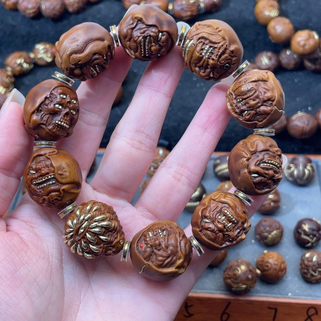 ঞ***࿐吊坠紫金鼠21暴徒恶僧