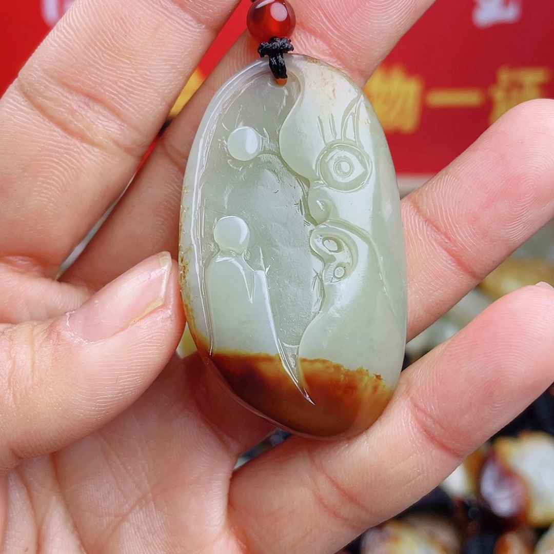 和田玉颈饰未镶嵌