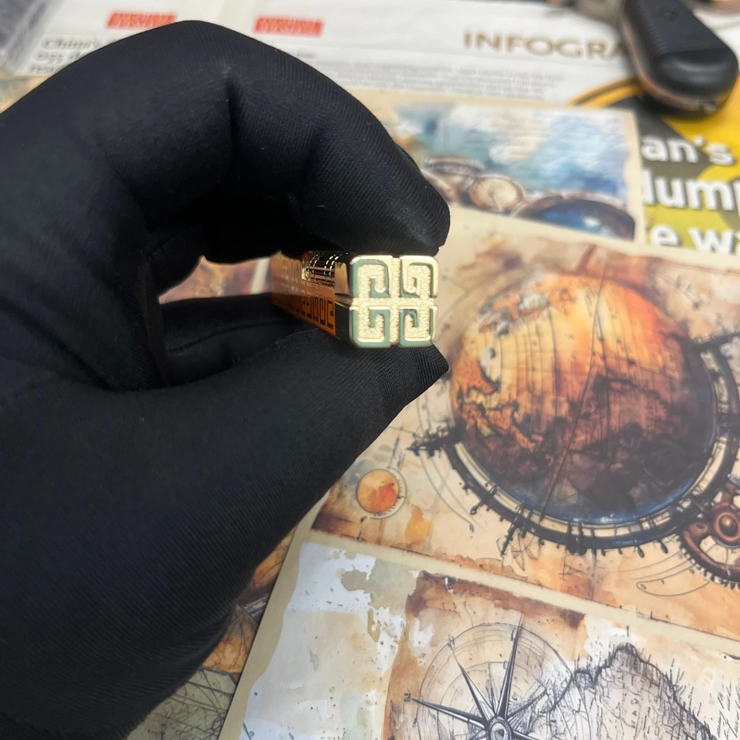 新款橙色纤巧机窄机侧滑轮打火机