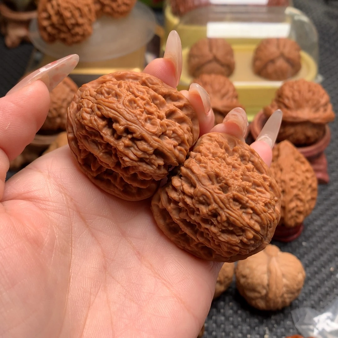 爱***‍文玩核桃把件39南疆