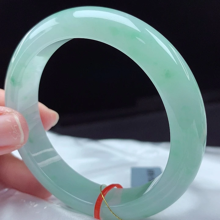 翡翠未镶嵌手镯52圈4685