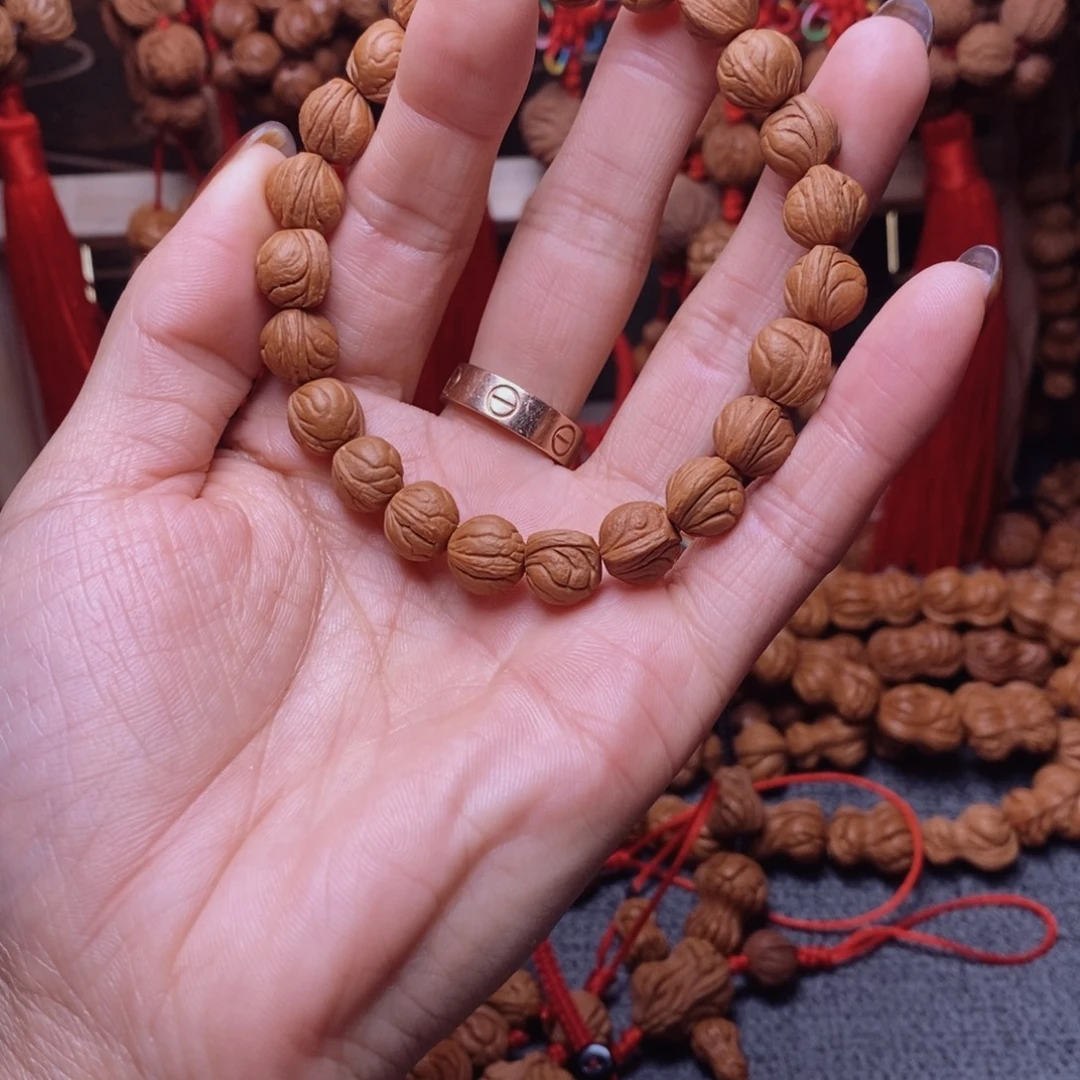 桃核吊坠龙纹桃枭