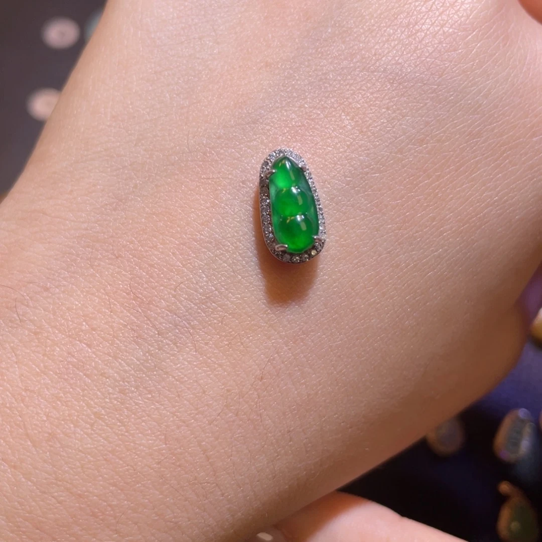 翡翠银S925镶嵌颈饰