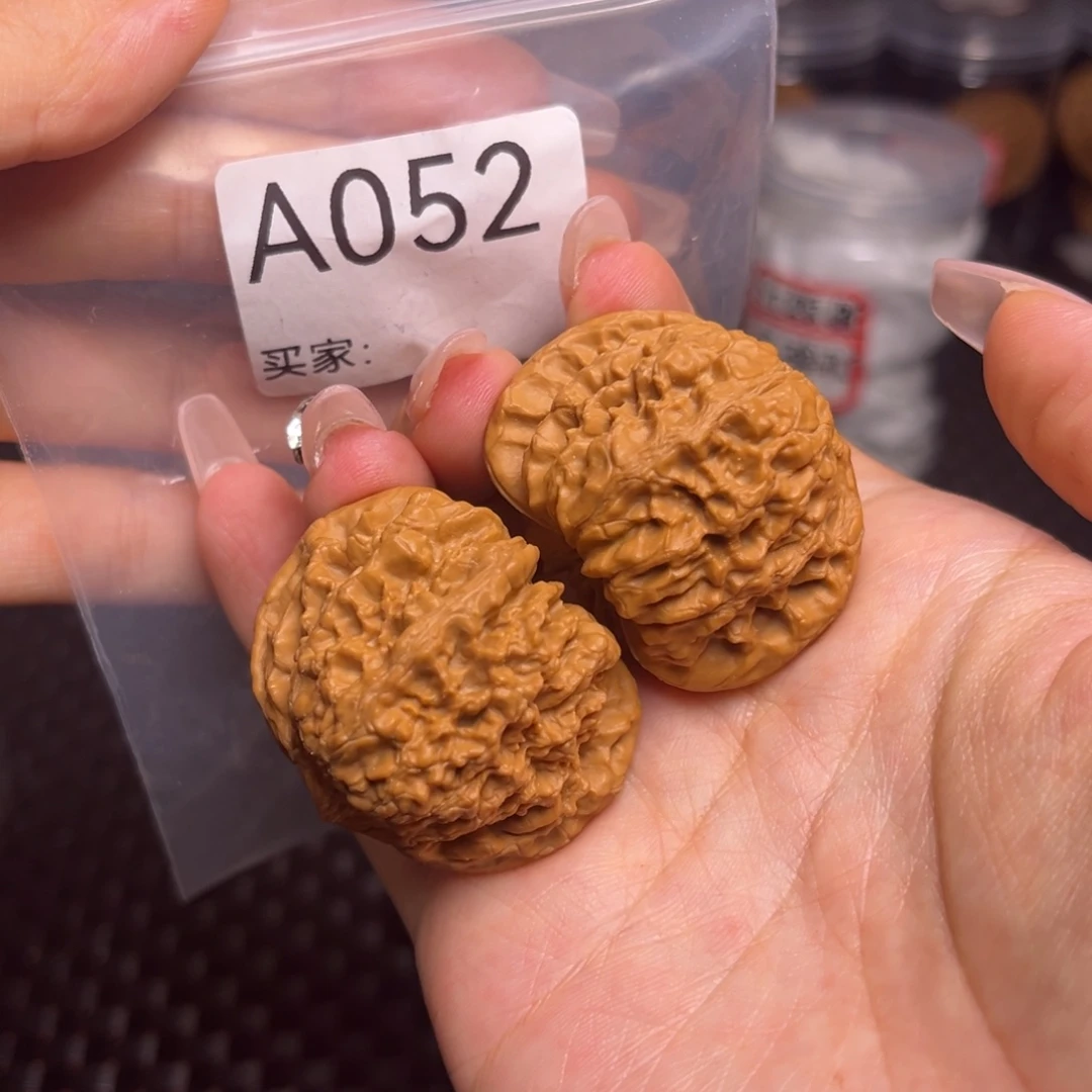 吊坠文玩核桃和尚头40.5