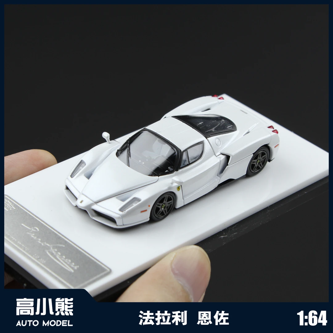 KM1:64法拉利恩佐enzo跑车合金可开盖汽车模型收藏摆件