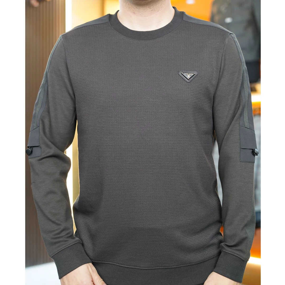 0906上衣打底衫男士春秋长袖休闲宽松圆领