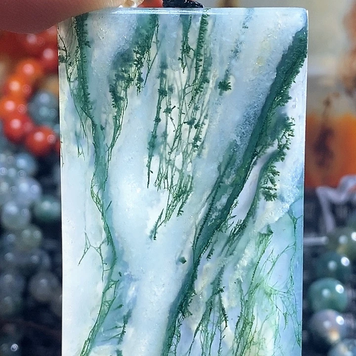 凤***羽玛瑙/玉髓未镶嵌颈饰