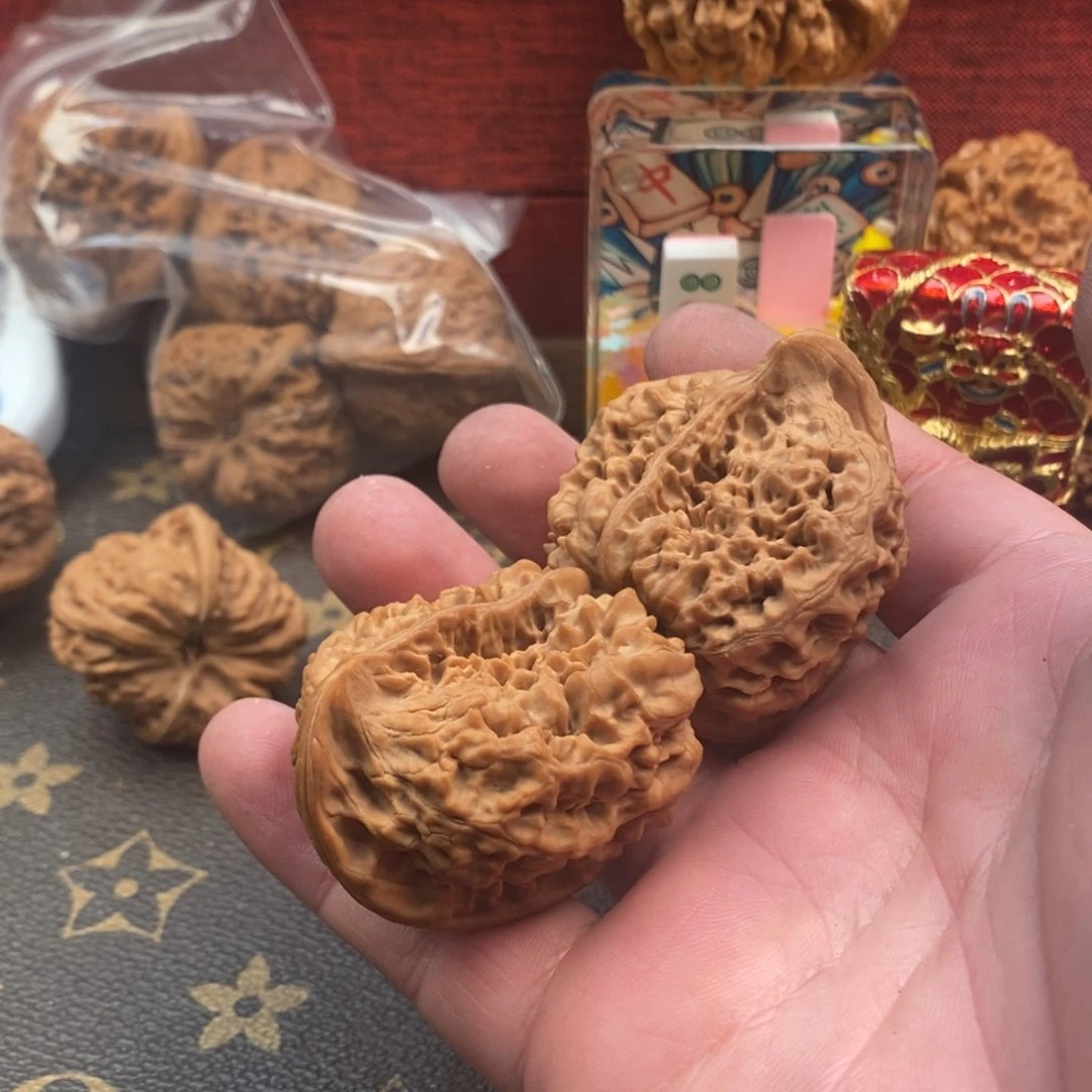 文玩核桃吊坠文玩核桃