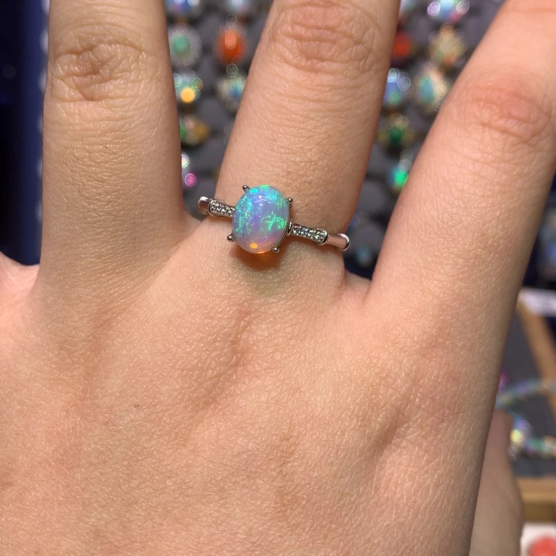 银S925镶嵌欧泊戒指