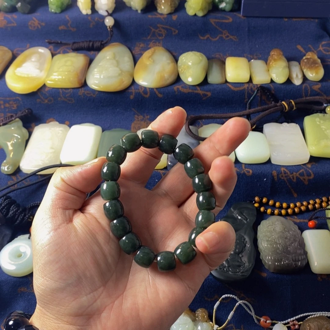 手链未镶嵌和田玉