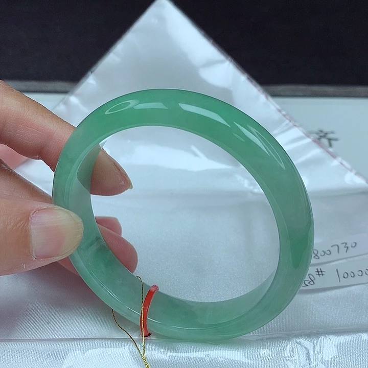 翡翠未镶嵌手镯58圈0730