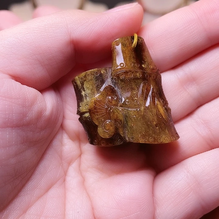 琥珀未镶嵌裸石抚顺琥珀-126