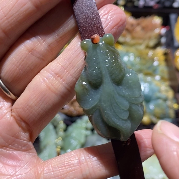 岫玉岫玉吊坠未镶嵌