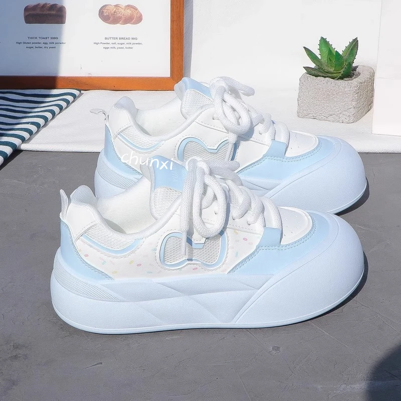 原创设计感泡芙网面小白鞋女2025夏季新款板鞋爆款百搭轻便德训鞋