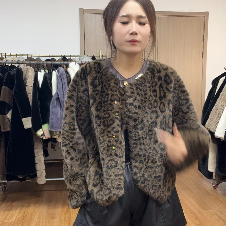 皮毛一体外套女中长款