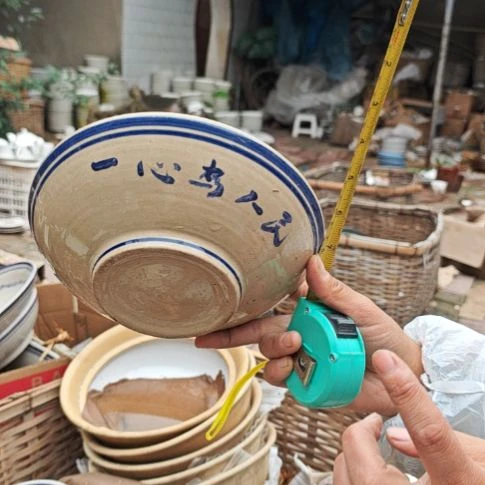 库存微瑕手绘碗一个