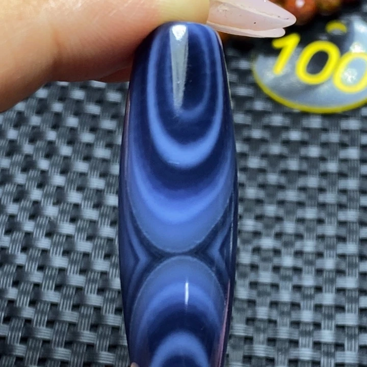 达***哥玛瑙/玉髓颈饰合金