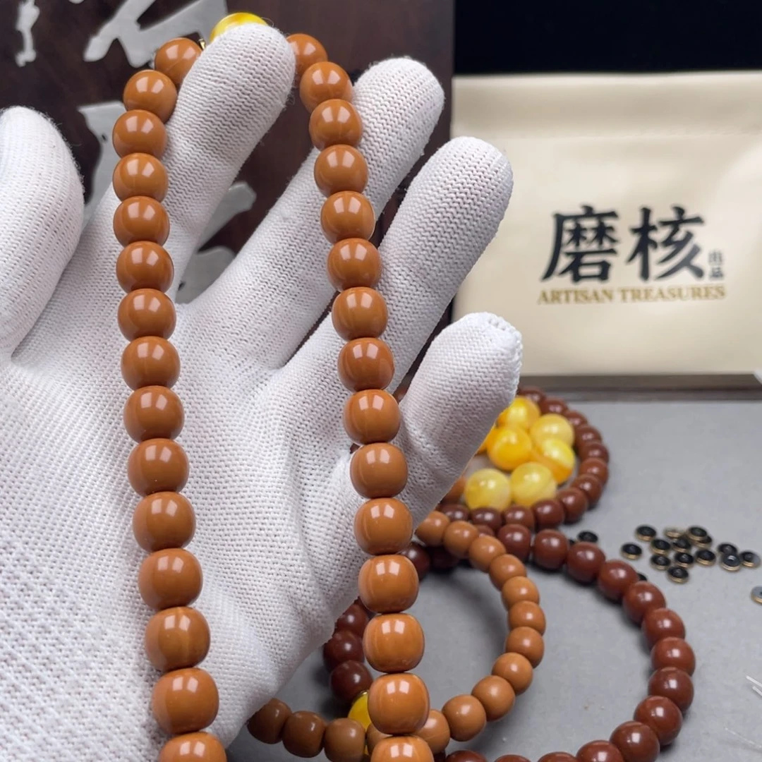 猴头核桃吊坠全品手持36颗配饰款