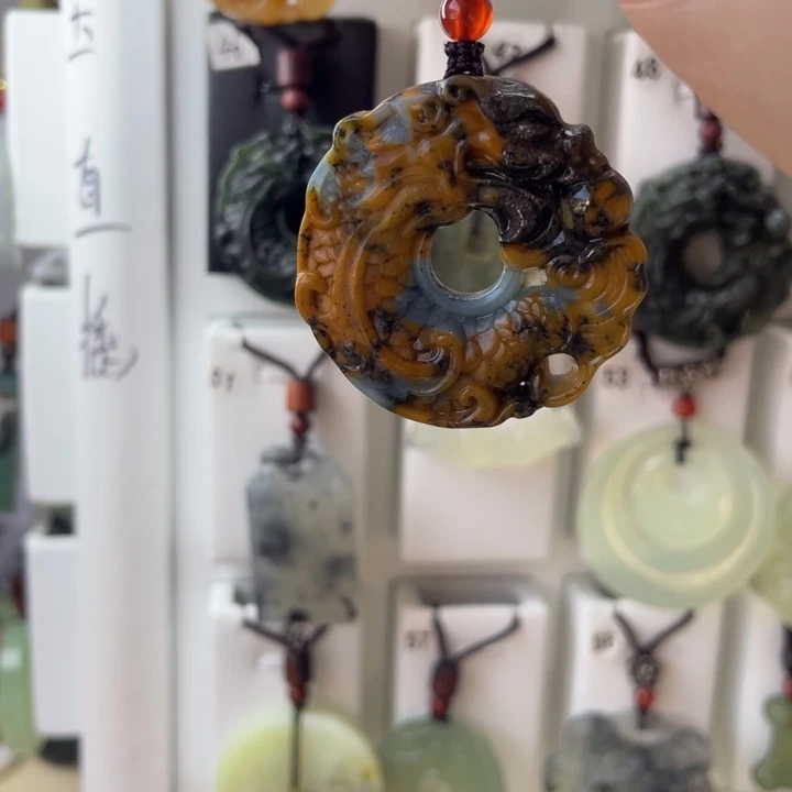 蛇纹石玉颈饰合金用****5