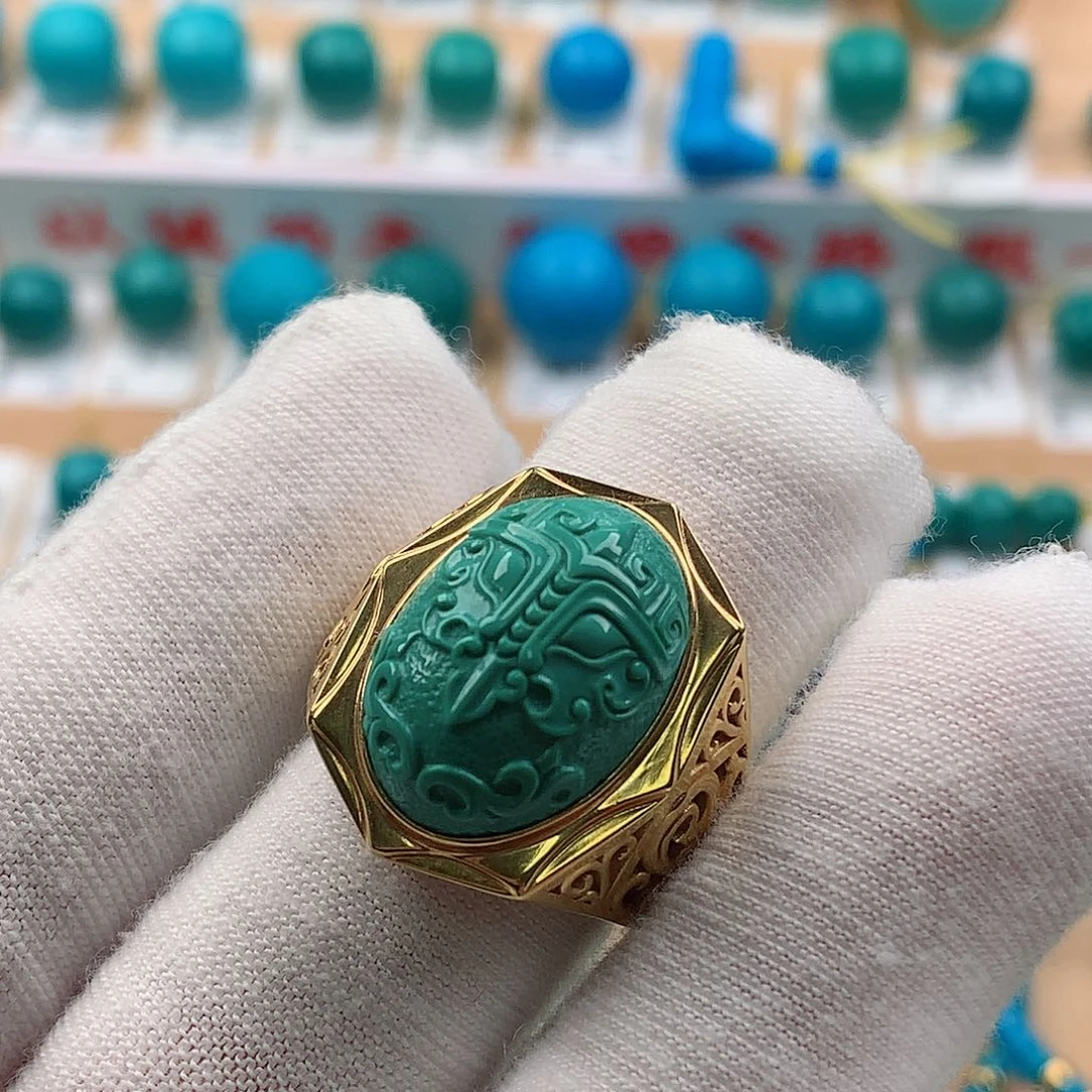 绿松石18K金镶嵌珠宝奇石