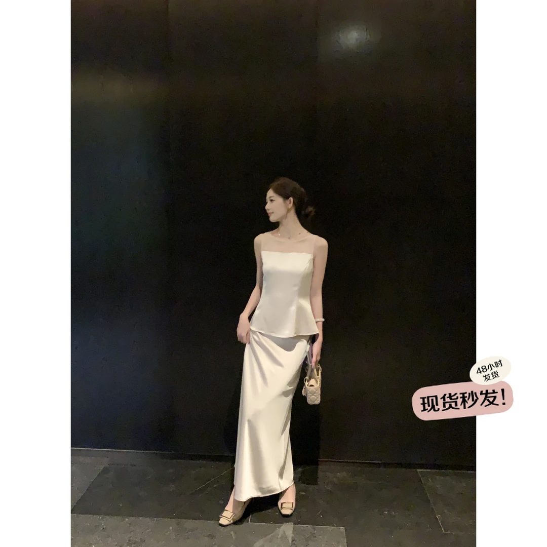 万万不熬夜【暮色微醺】香槟粉气质缎面上衣拉链设计修身半身裙套装