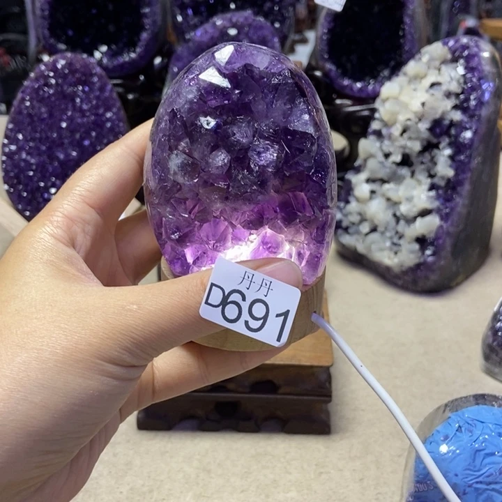 未镶嵌大型摆件（非配饰）水晶