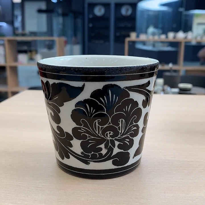 黑刻咖啡杯微瑕介意勿拍