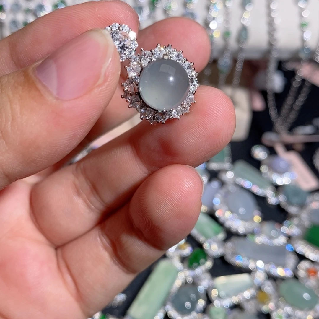 翡翠银S925镶嵌颈饰j ji k