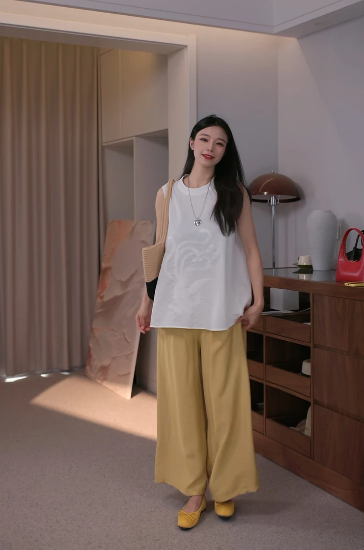 轻国风刺绣凤凰无袖衬衣女2025夏季新款宽松显瘦背心上衣