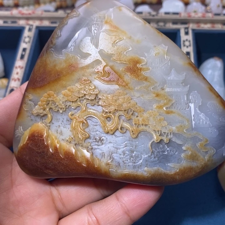 未镶嵌和田玉摆件