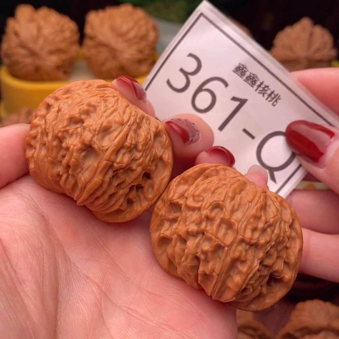 文玩核桃把件正磨40