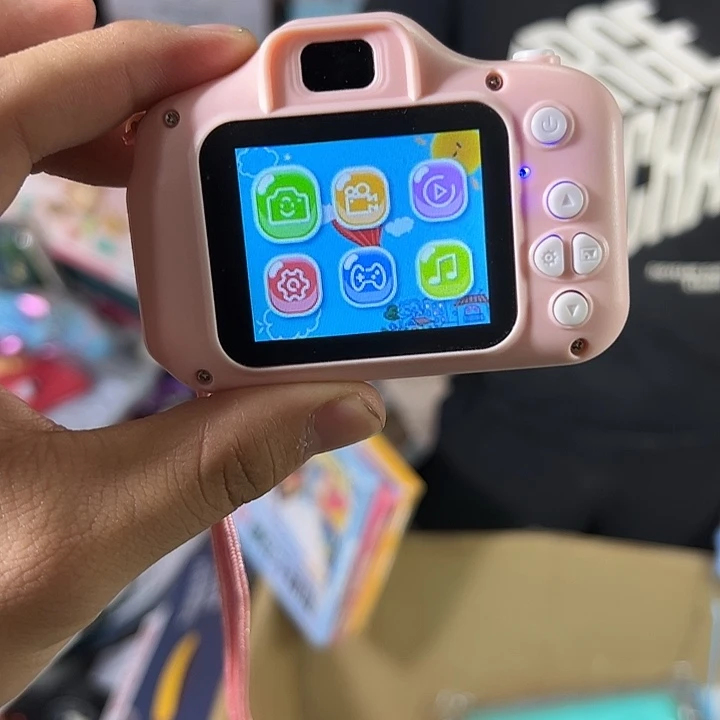 胶制儿童相机粉色可爱