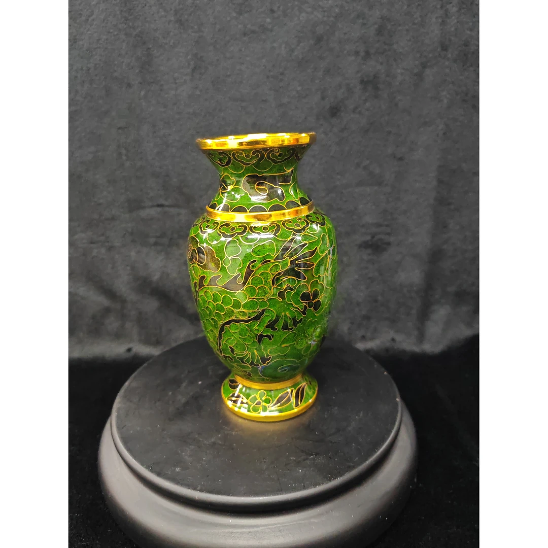 匠心严选景泰蓝绿地万花龙纹京瓶 13CM 摆件